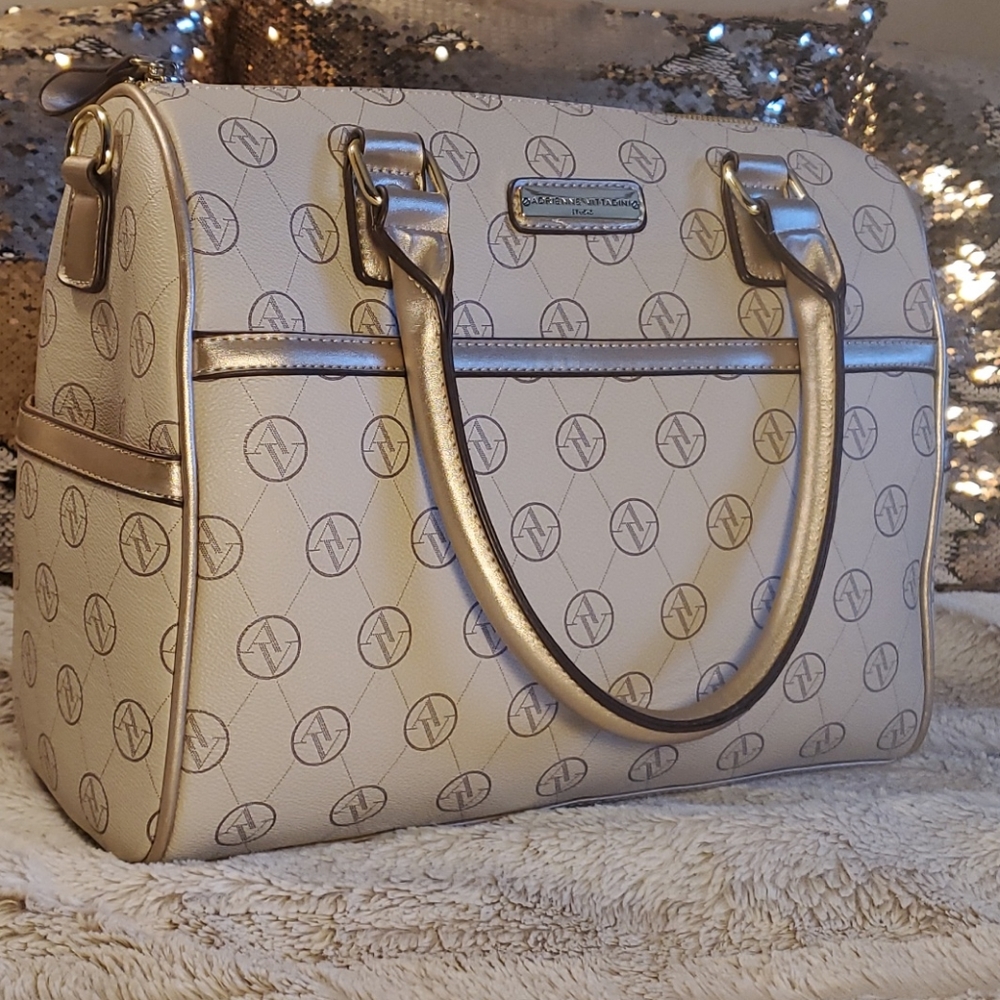 Adrienne Vittadini Signature Bag